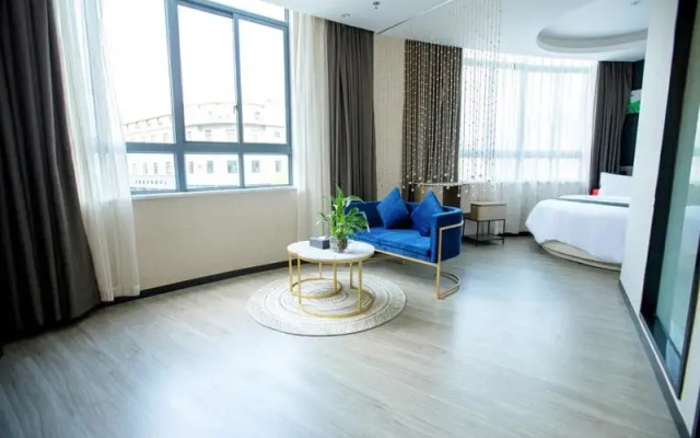 Up And In Zhejiang Shaoxing Zhuji Fengqiao Town