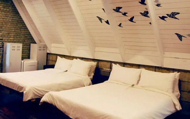 Soar Hotel
