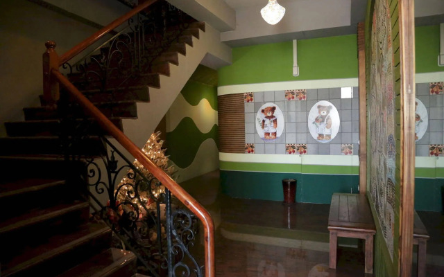 Zhongshan 330 Guest House