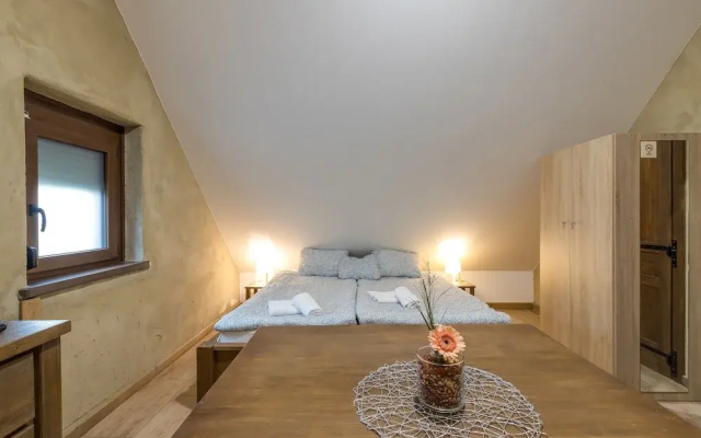 Pannonian Studio Mansarde For 2