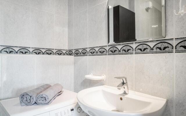 BpR SOHO Boutique Home with AC