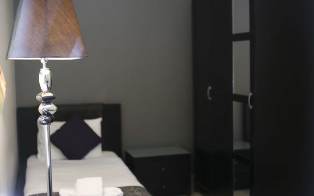 Pebbles Boutique Aparthotel