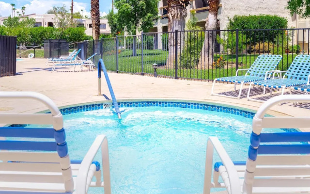 Par at Paradise in Palm Springs