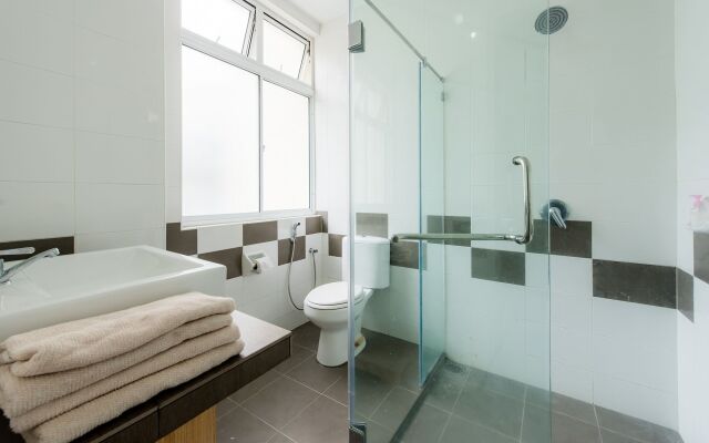 Shamrock Beach Villas