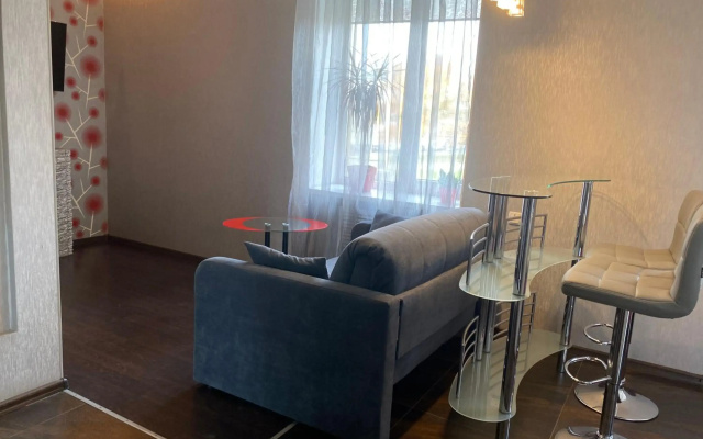 Modern luxury studio in the center of Kharkiv at Konstitutsii Square