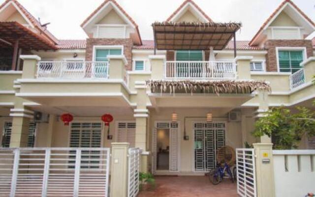 Balik Pulau BookLodge B&B