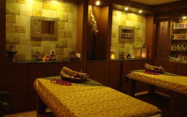 Hotel Himgiri