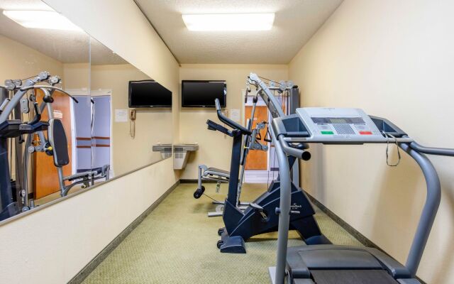 Quality Inn & Suites Pearl - Jackson