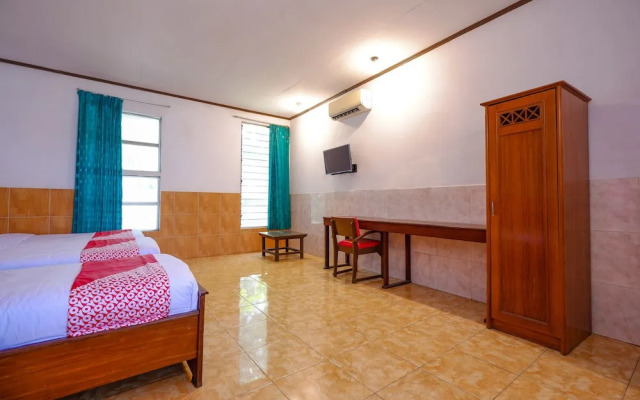 OYO 2855 Sartika Hotel Pati