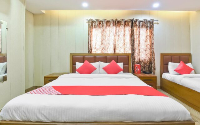 Hotel Sunrize By OYO Rooms