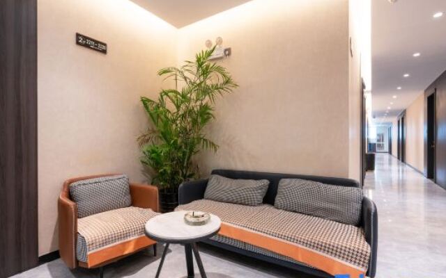 Zheli Fashionable Hotel