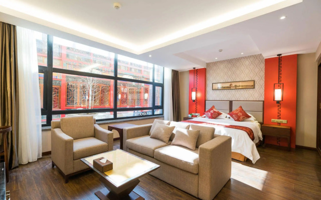 Redwall Hotel