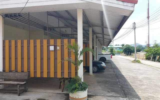 Rachamanee Resort
