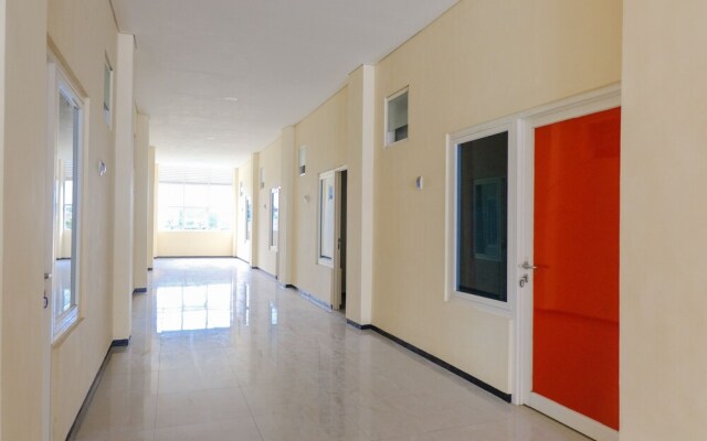 OYO 1468 SM House