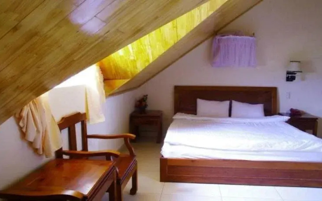 YK Home Luxury Villa