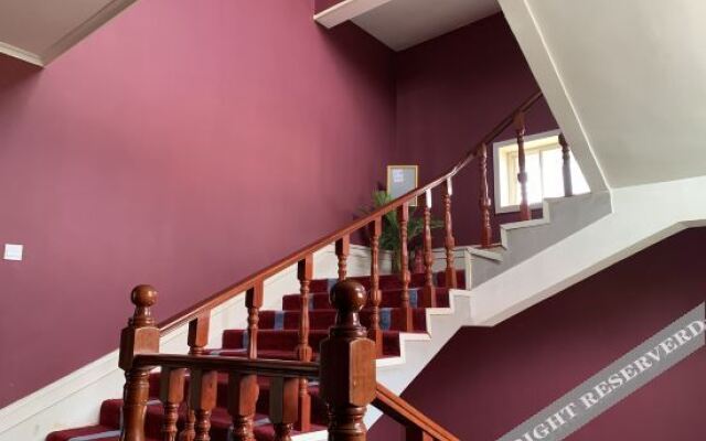 Tianjin Xiangjiang Holiday Hotel