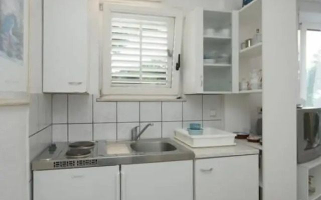 Branka - at the Beach - SA2