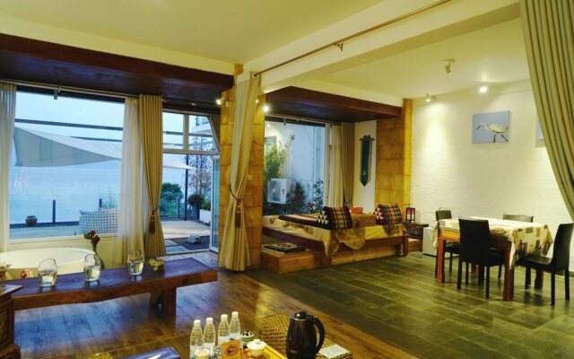 Shiyue Holiday Hotel