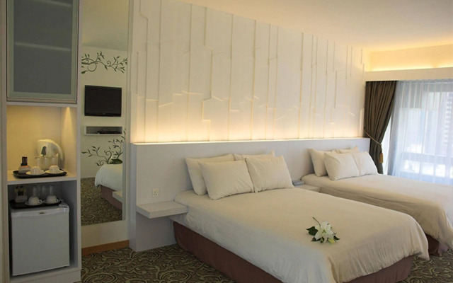 The 5 Elements Hotel