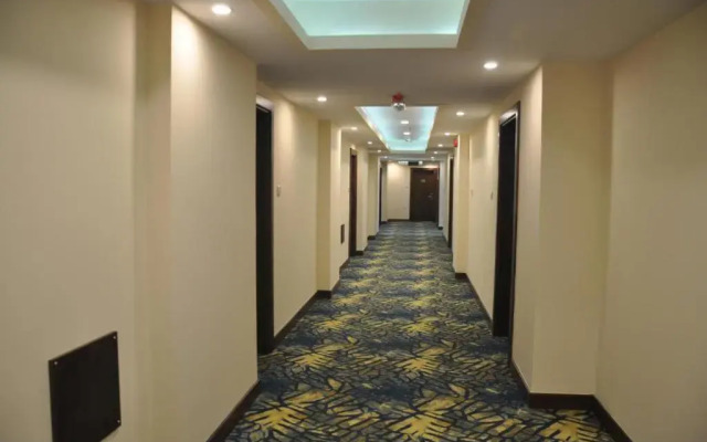 Surgrand Hotel
