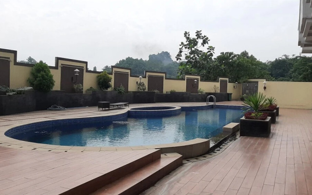 Fancy and Nice 1BR at Easton Park Apartment