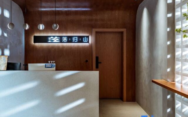 Rongguishan Designer Jiying Space Hualuo Lanjing Art Villa