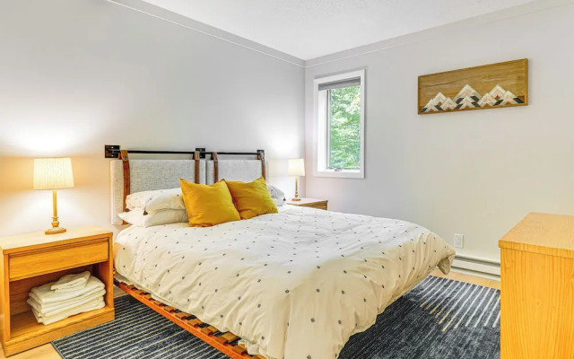 Killington Vermont Condo w/ Ski-in Trail