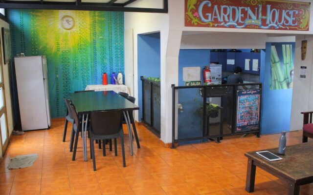 Garden House Hostel