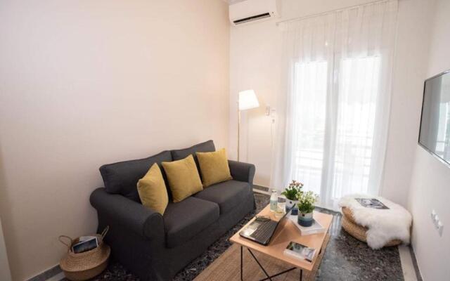 Hellona house ,sunny and cozy apartment's
