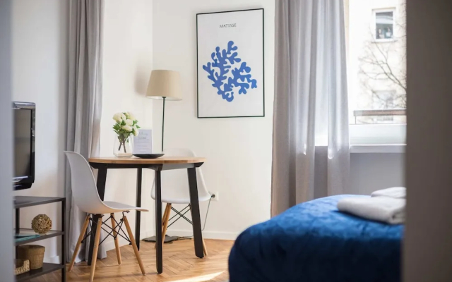 Riverside Comfort Studio