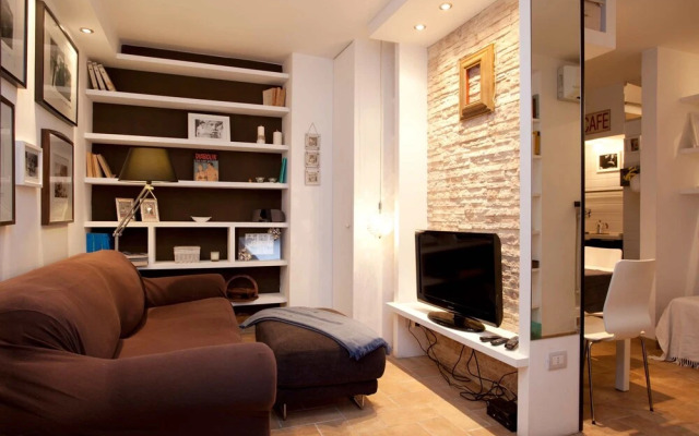 Colosseum Secret Apartment