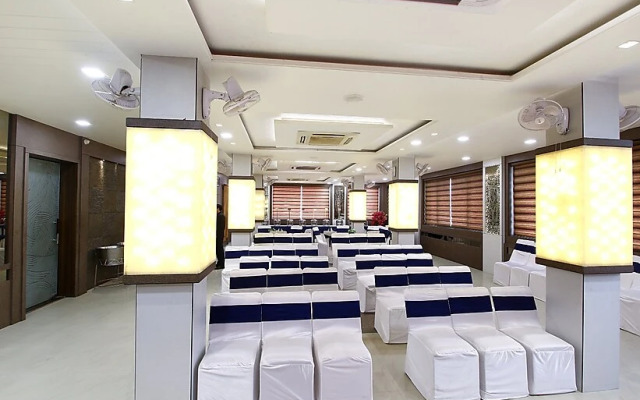 Goroomgo Galaxy Mathura