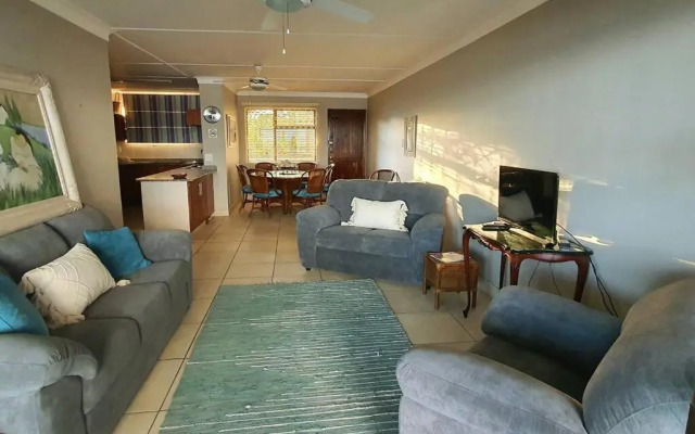 Juanita 202 Margate North Beach