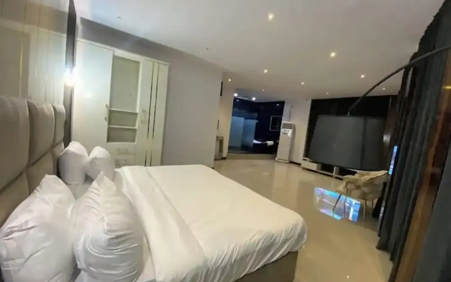 Cacid Hotels
