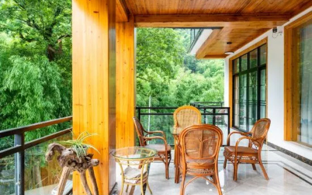 Niehong Shanju Hotel