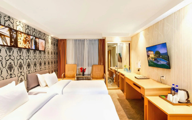 Fuhao Hotel