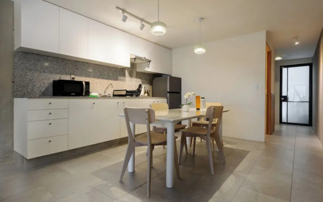 Berna 14 by Wynwood House