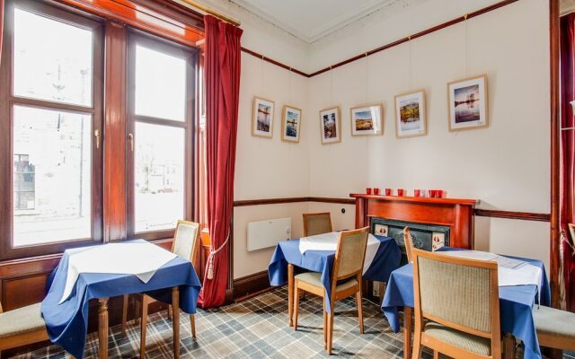 The Richmond Arms Hotel by OYO