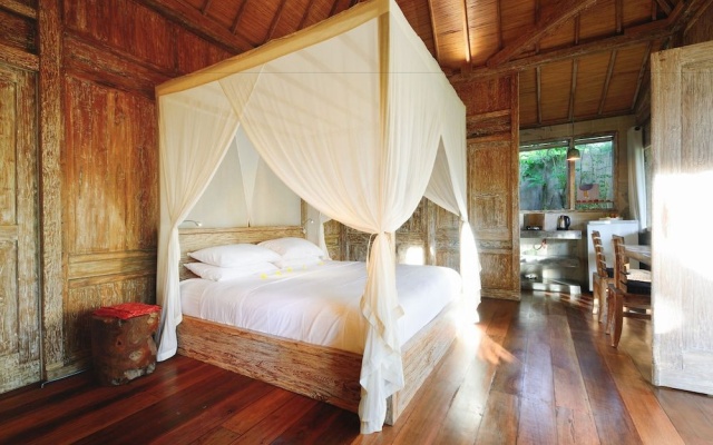 Mana Boutique – Guest Rooms – Ubud