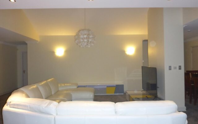 Silverdale Hilltop Lodge