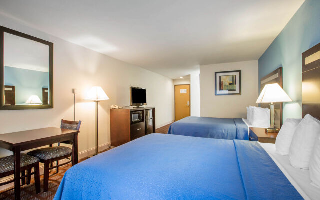 Quality Inn Near Mammoth Mountain Ski Resort