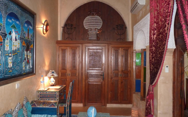 Riad Marlinea