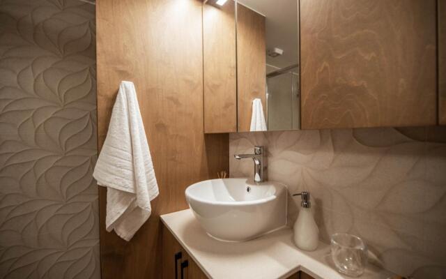Cretan Sea View Apt 10mins to beach, old town, city