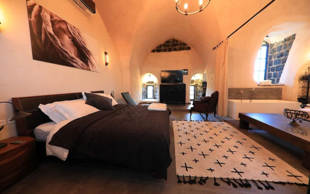 Dona Castle