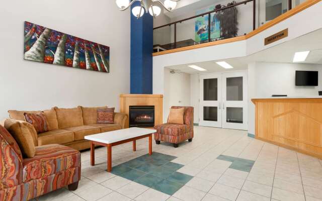 Travelodge by Wyndham Windsor