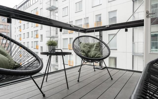 2ndhomes Tampere "Posteljooni" Apt - New 1BR Apt with Balcony and Best Location