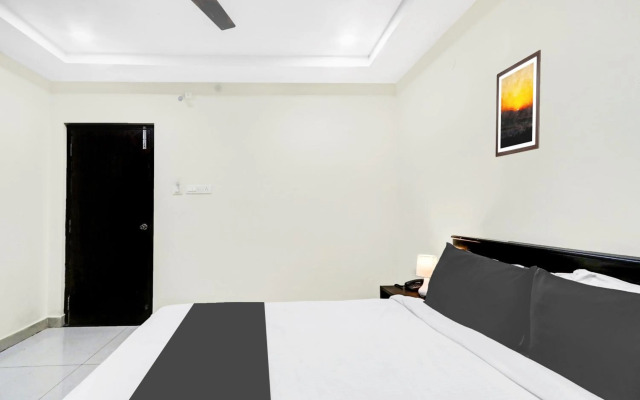 Super OYO Capital O 49955 Hotel Green Tree