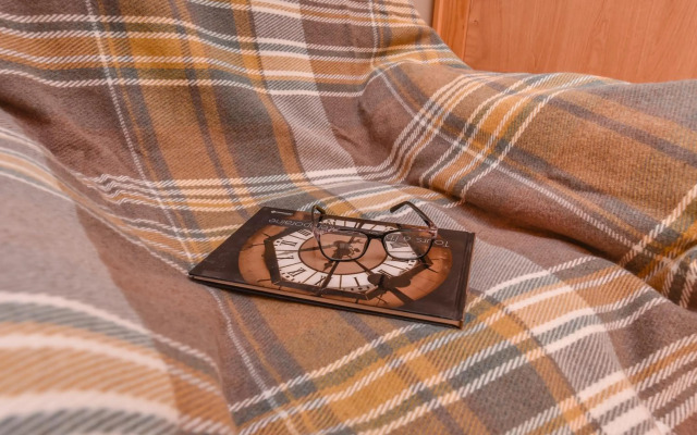 Sofia Dream Apartment - The Library - 3-BDR, 2-BTHR