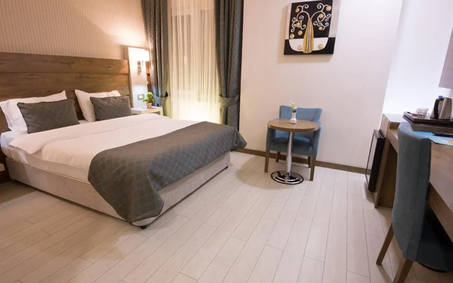 White Star Hotel