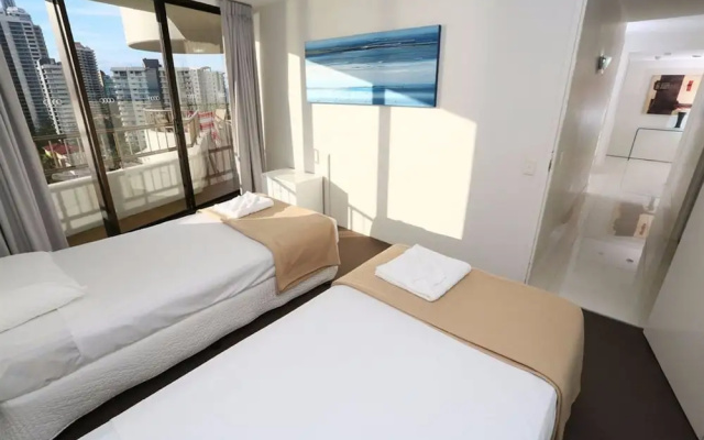 The Regent Holiday Apartments